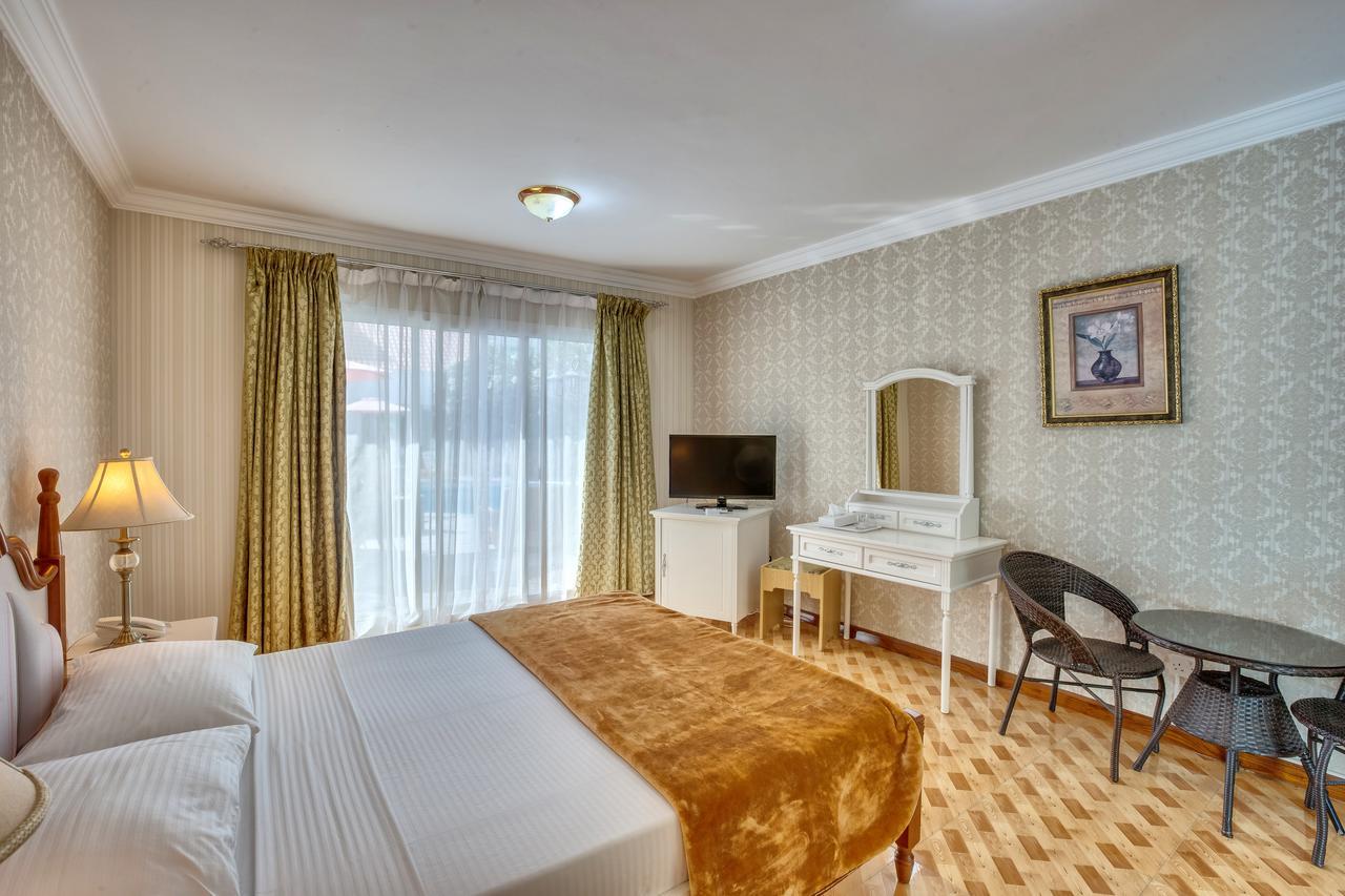 Al Khalidiah Resort Sharjah Exteriör bild