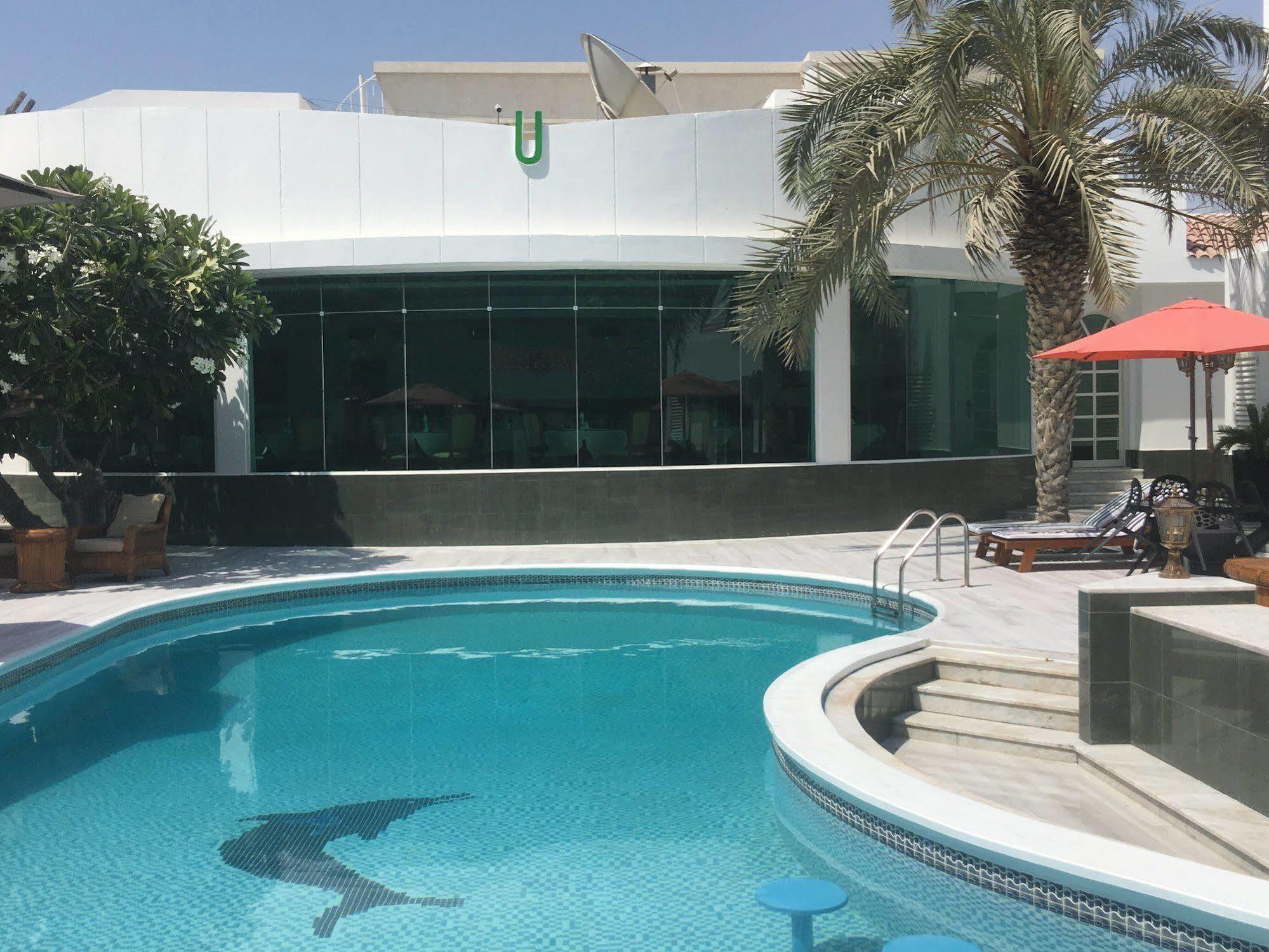 Al Khalidiah Resort Sharjah Exteriör bild